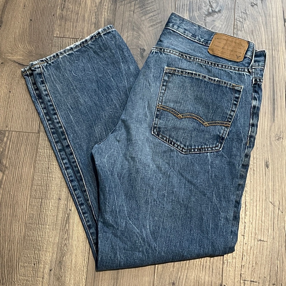 American Eagle Original Straight Jeans Mens 34x32 Medium Wash Blue 100% Cotton